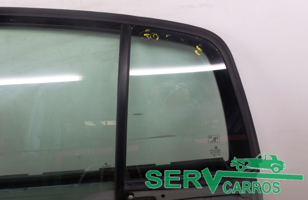 Vidro triangular da porta trás esquerdo VOLKSWAGEN Golf Plus (5M1, 521)