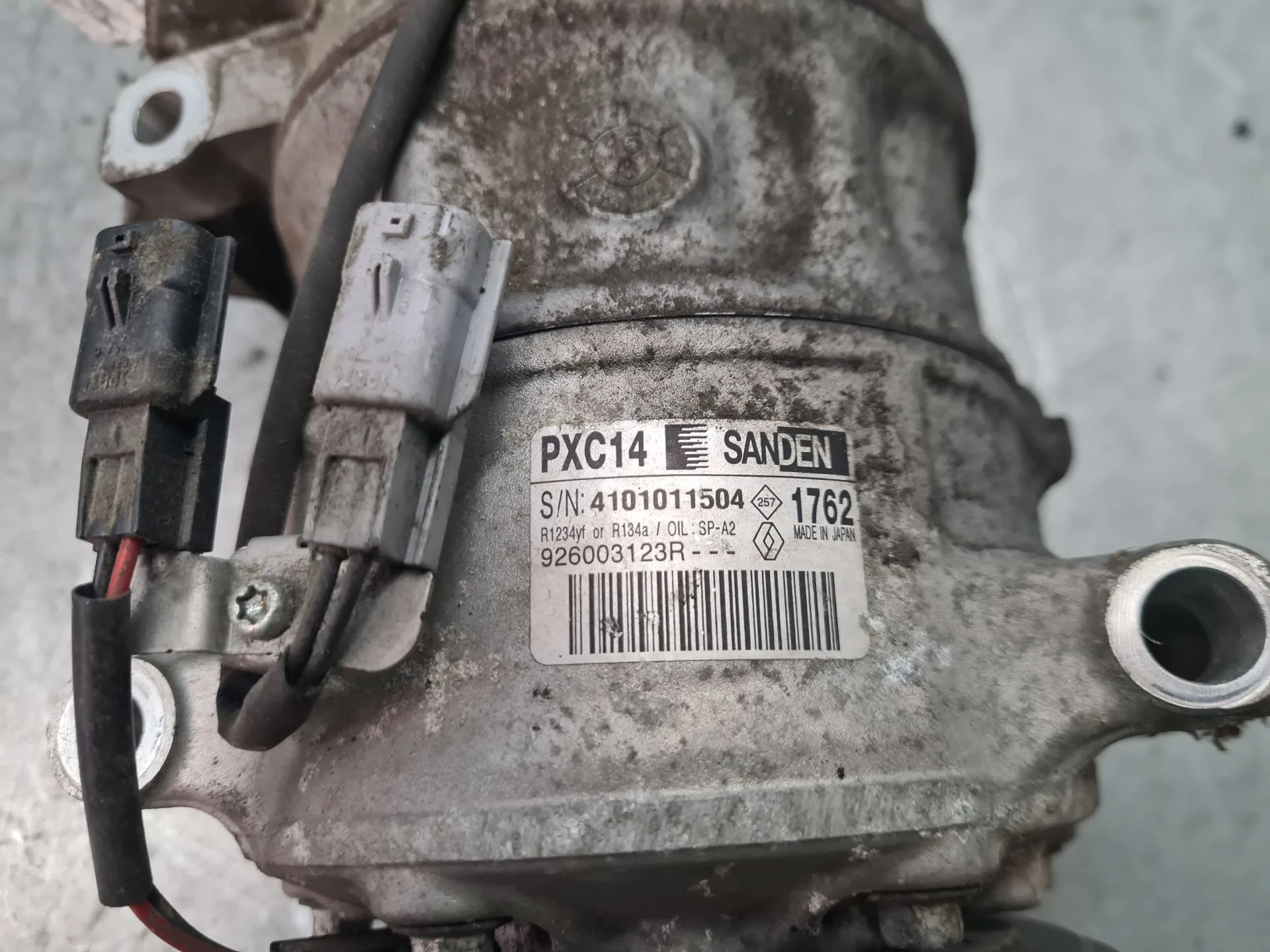AC compressor RENAULT Megane IV (B9A/M_) Imagem-3