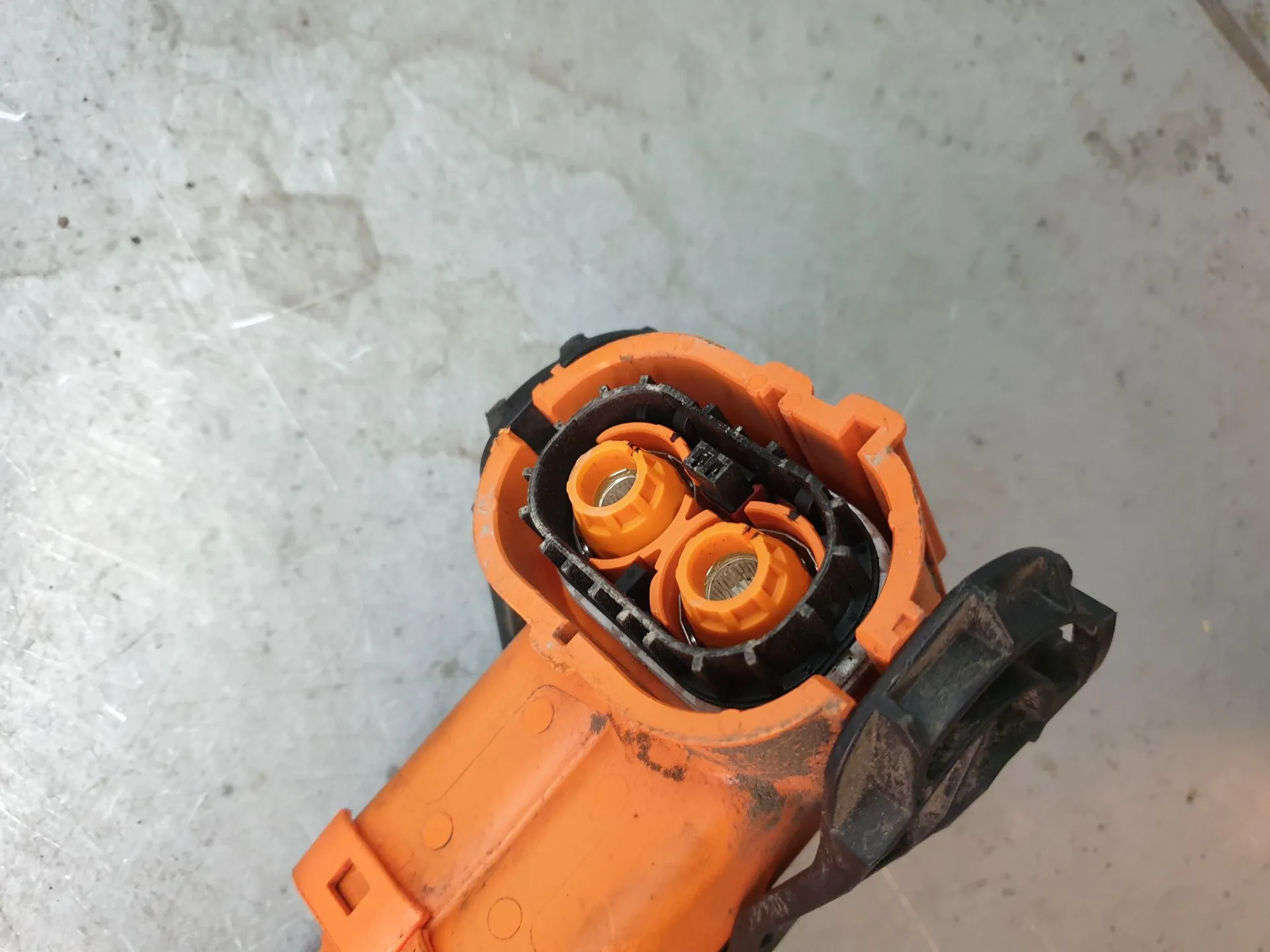 Toma de carga PHEV - EV HYUNDAI Ioniq (AE) Imagem-4