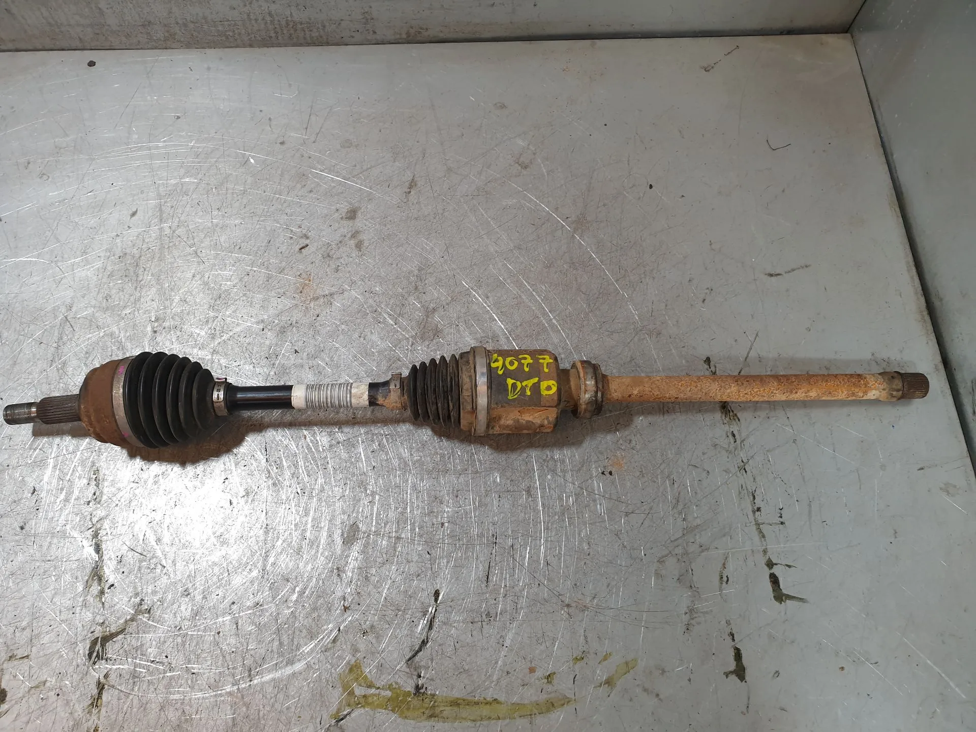 Right front driveshaft PEUGEOT 3008 II (M_)