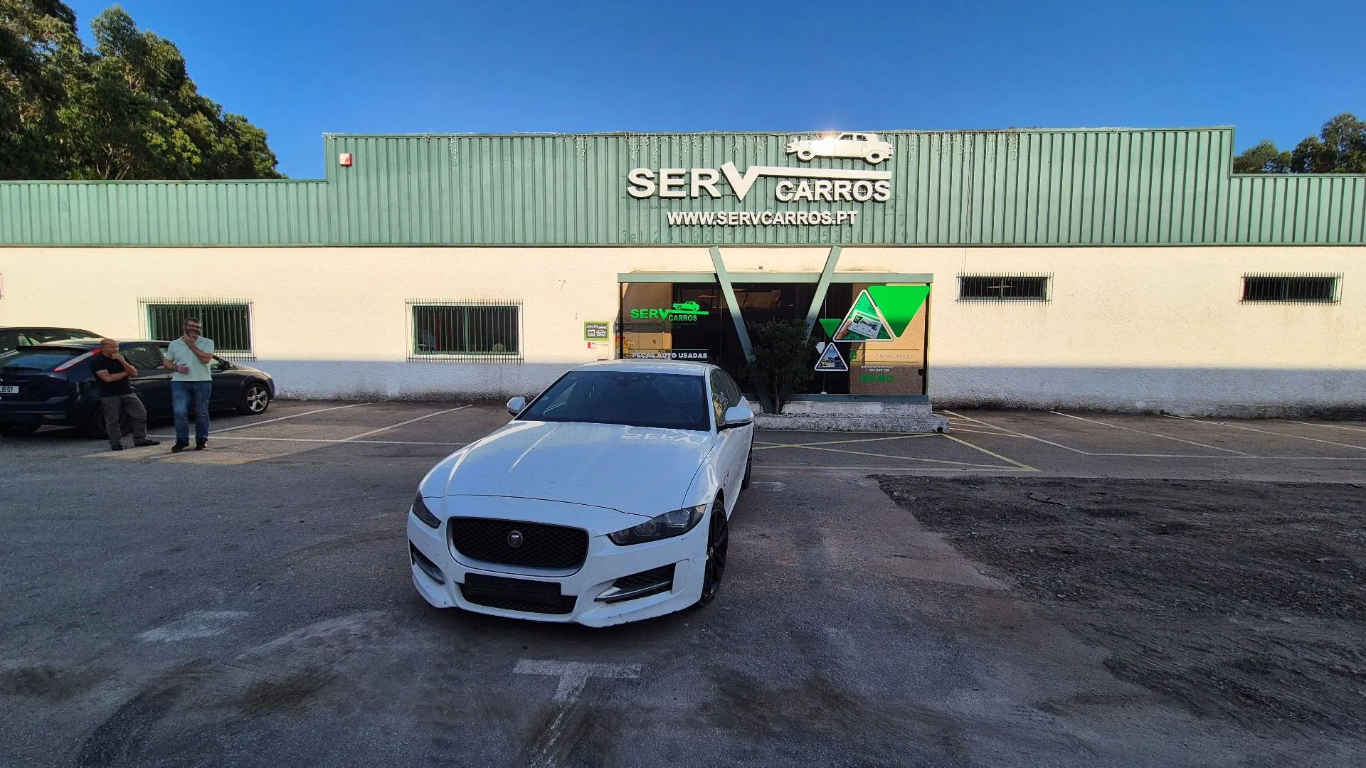 Frente Completa JAGUAR XE (X760) Imagem-2