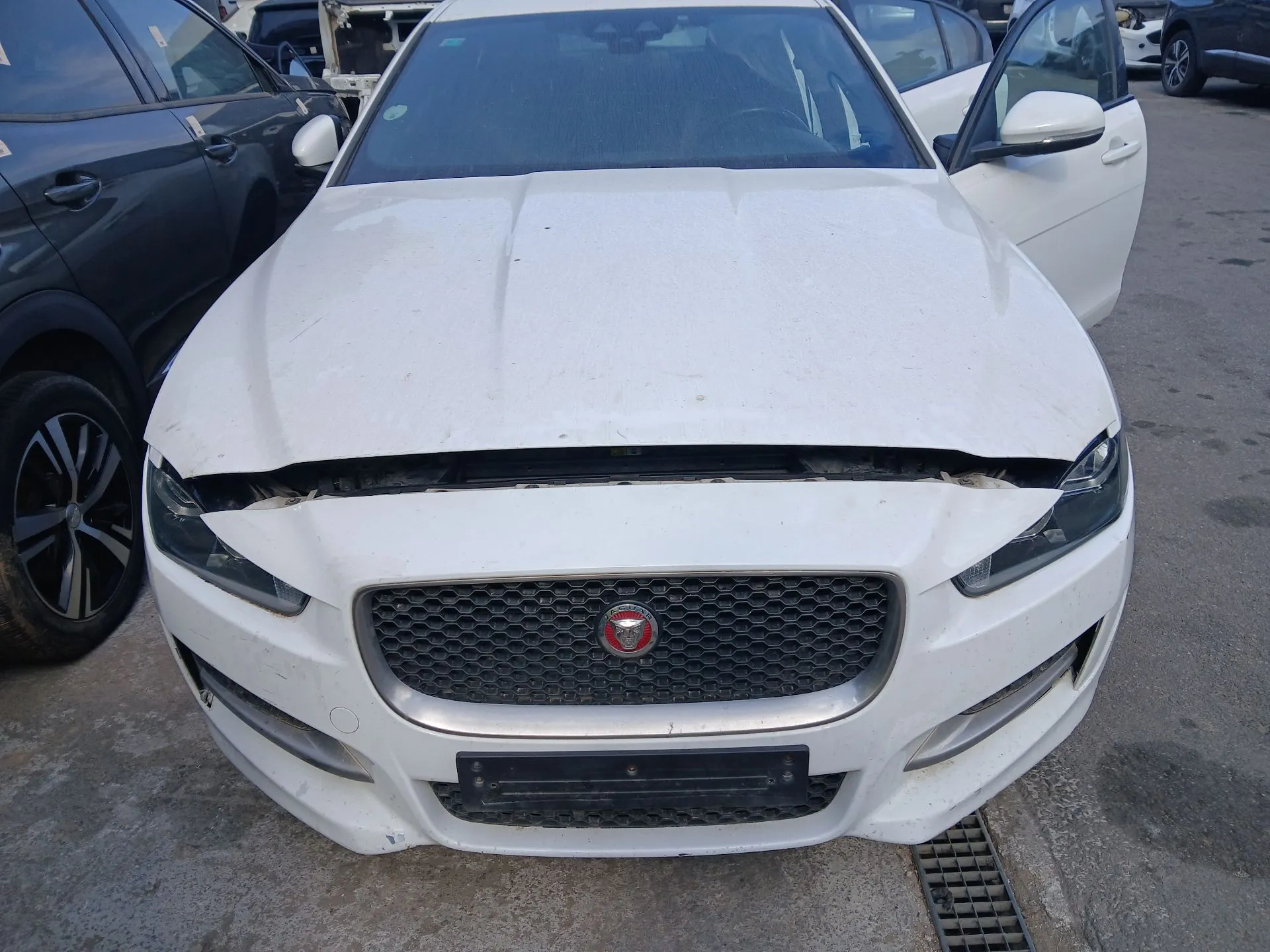 Frente Completa JAGUAR XE (X760)