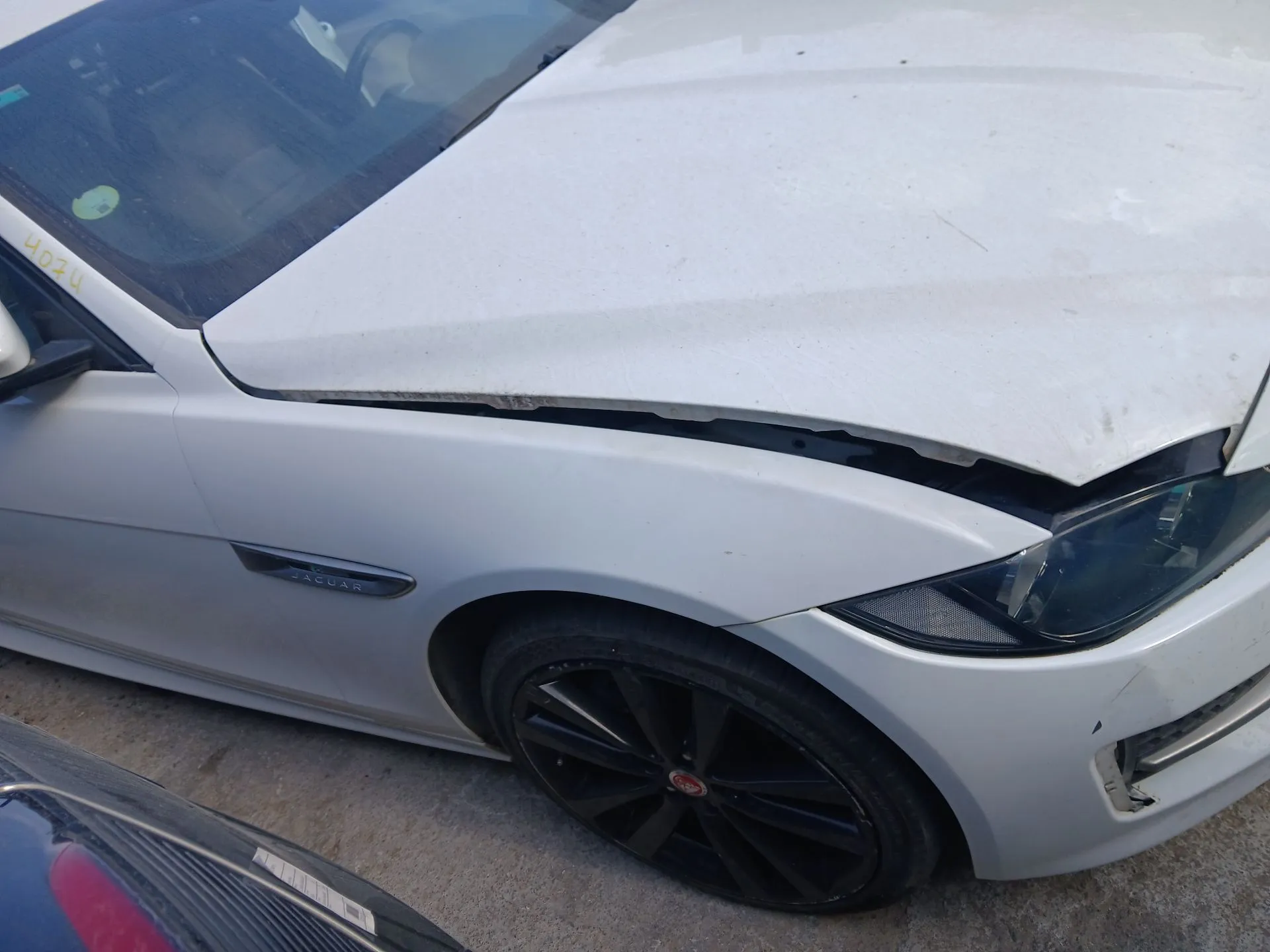 Frente Completa JAGUAR XE (X760) Imagem-8