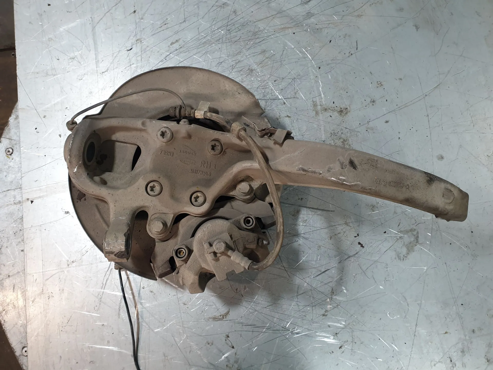 Manga de eixo frente direita JAGUAR XE (X760) Imagem-3