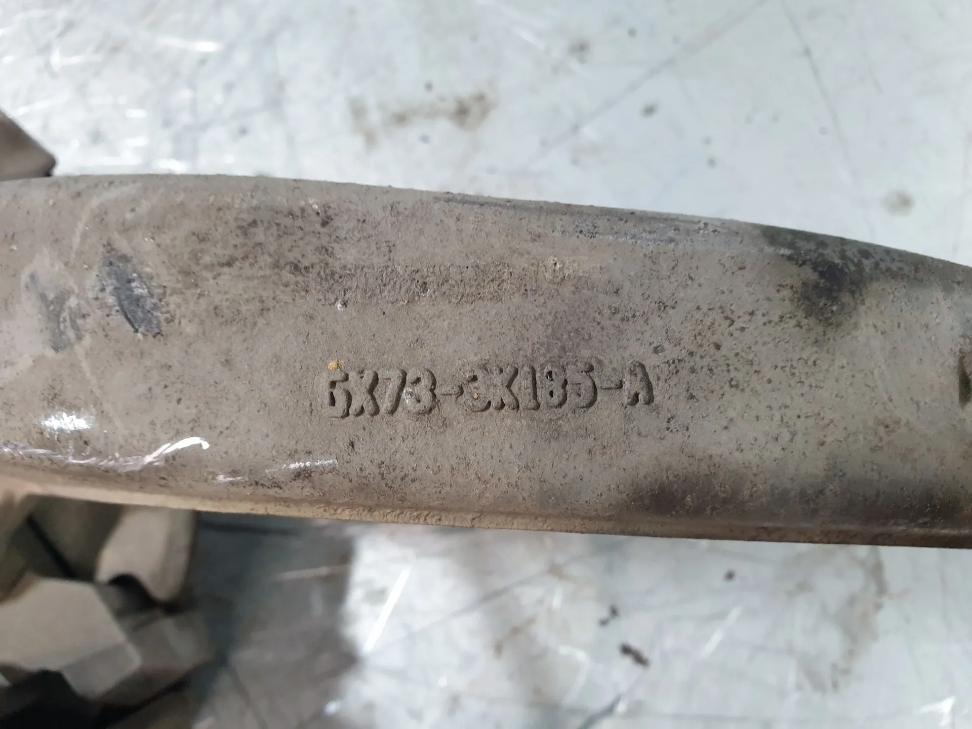 Manga de eixo frente direita JAGUAR XE (X760) Imagem-4