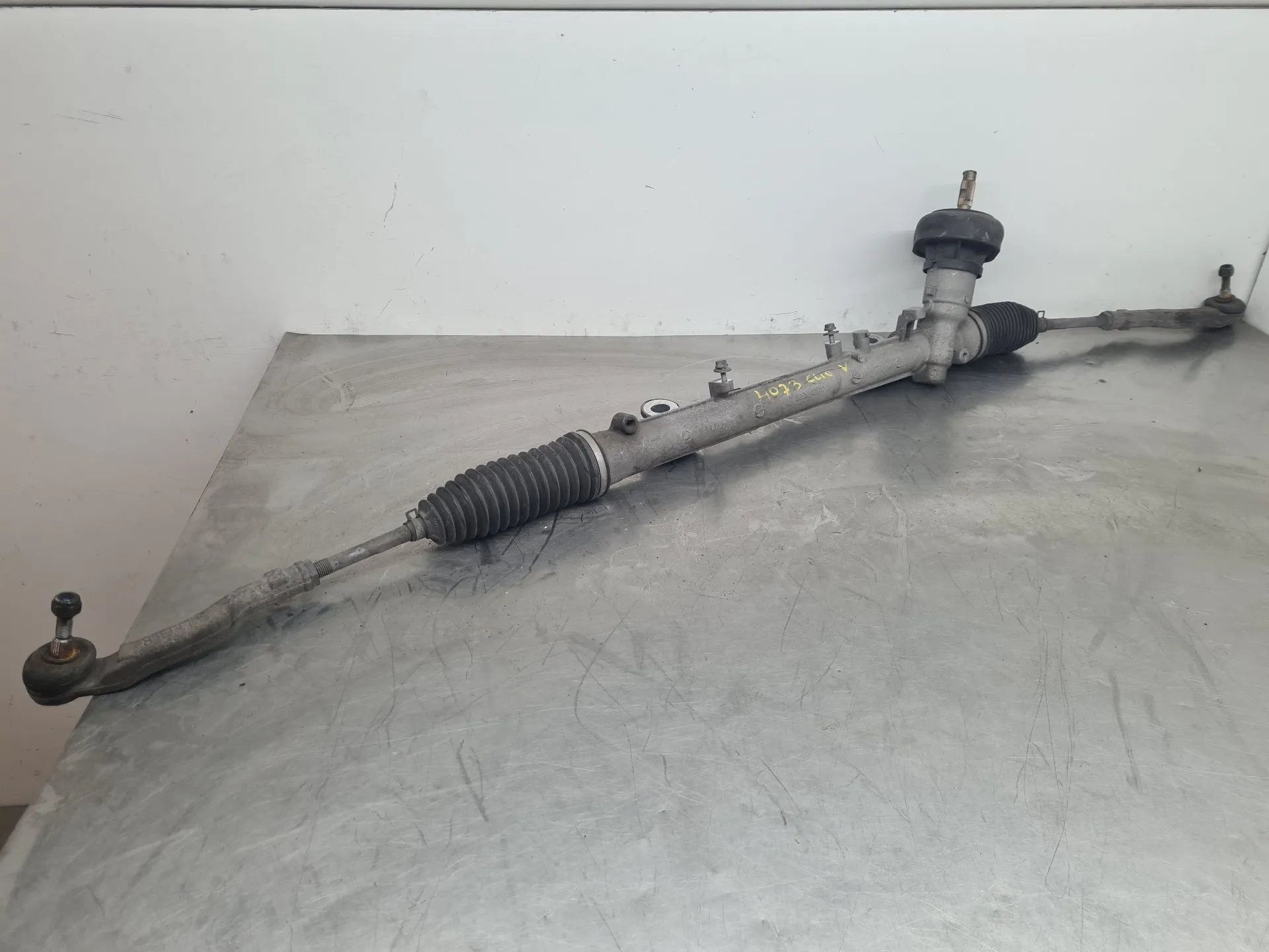 Steering box RENAULT Clio V (BF_)