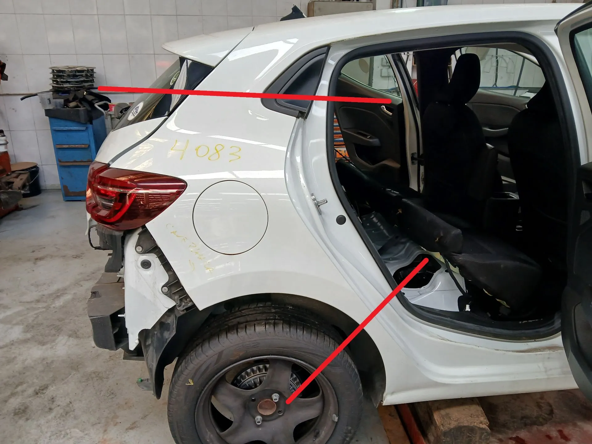 Pannello posteriore destro RENAULT Clio V (BF_)