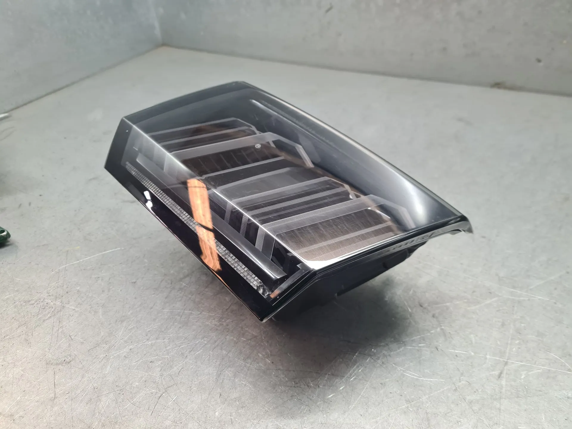 Fanale Destro Baule PEUGEOT 3008 II (M_) Imagem-2