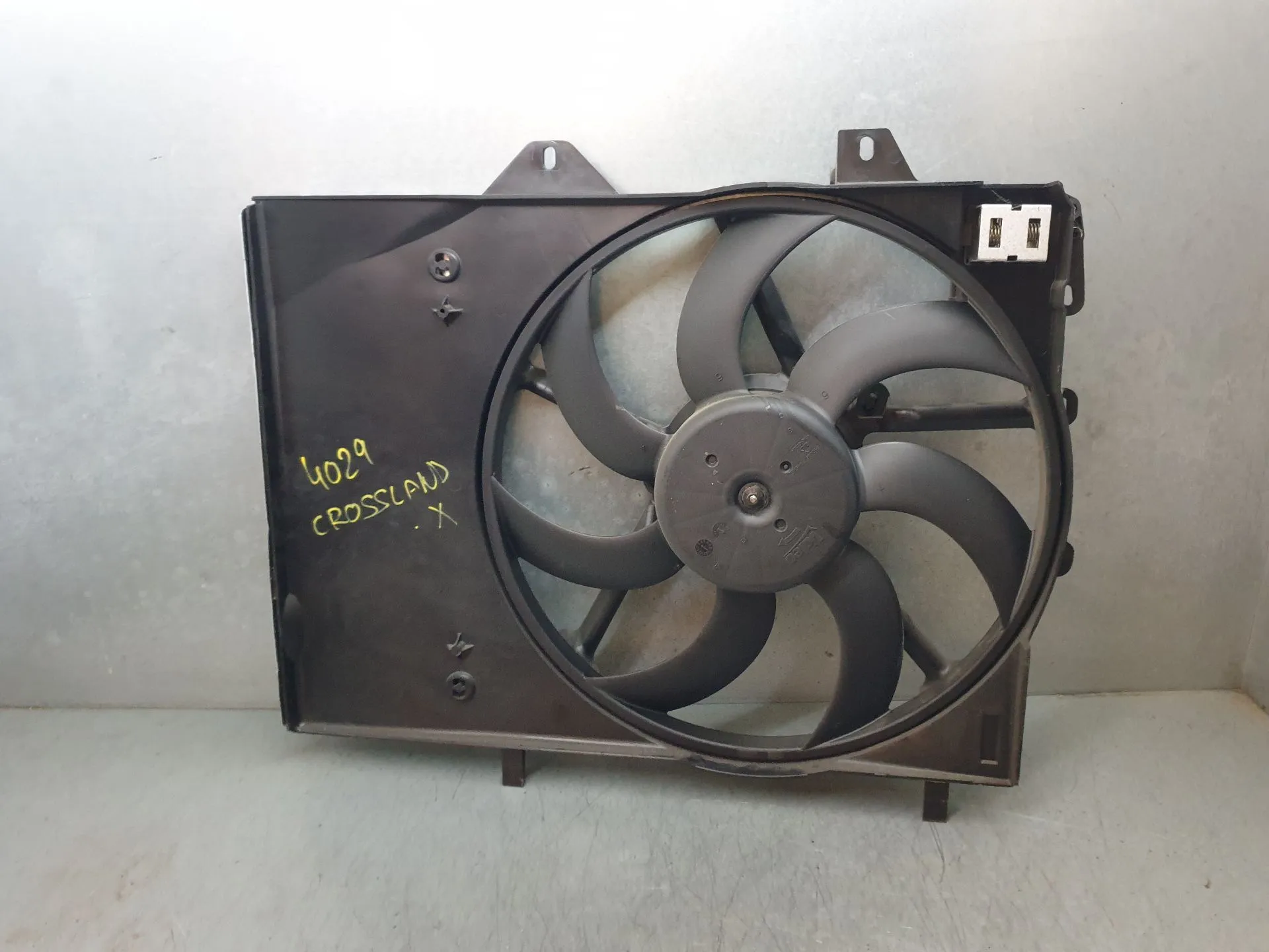 Cooling fan VAUXHALL Crossland X (75) Imagem-4