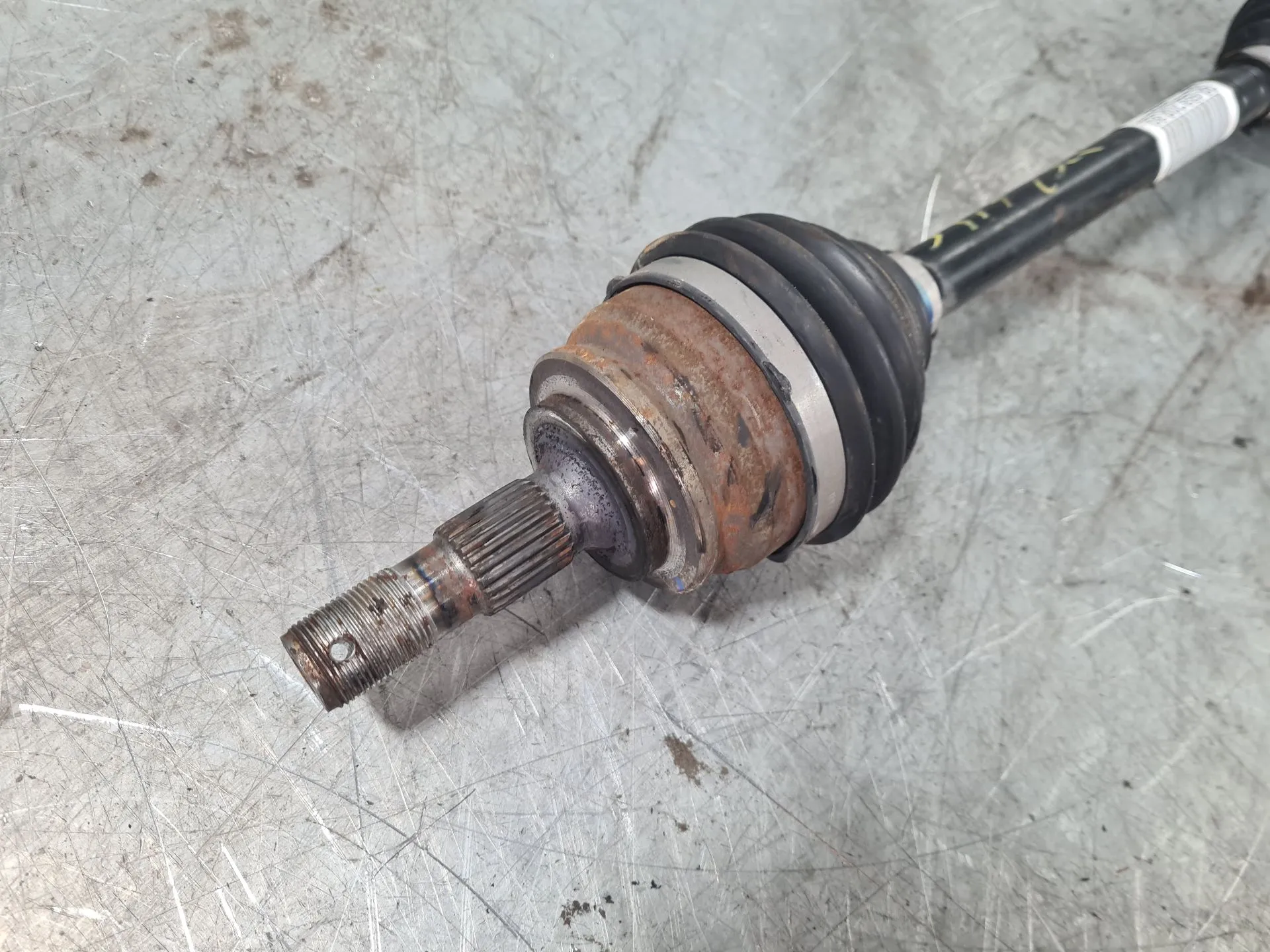 Left front driveshaft PEUGEOT 208 II Imagem-1