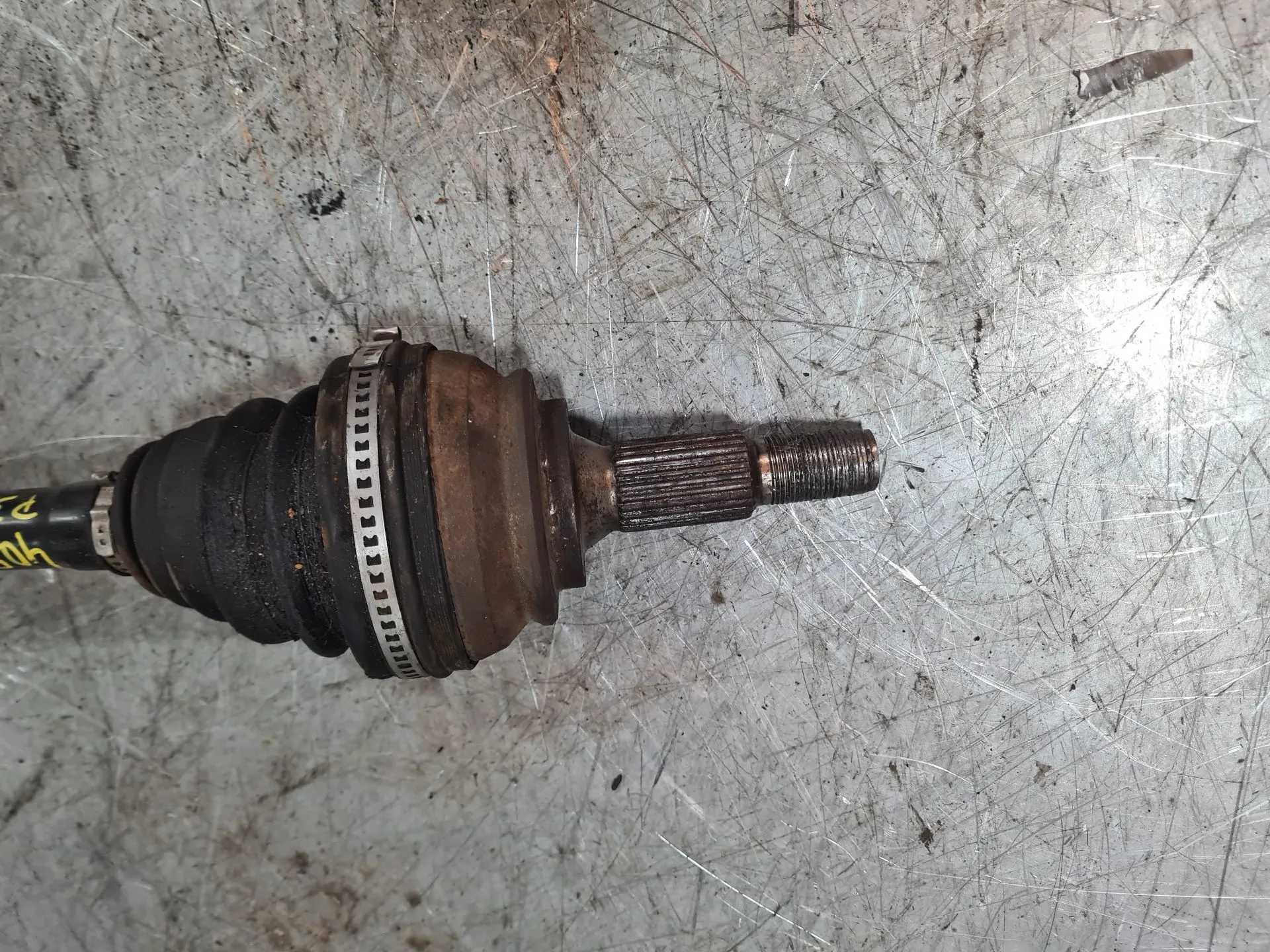 Left front driveshaft PEUGEOT 308 II Imagem-3