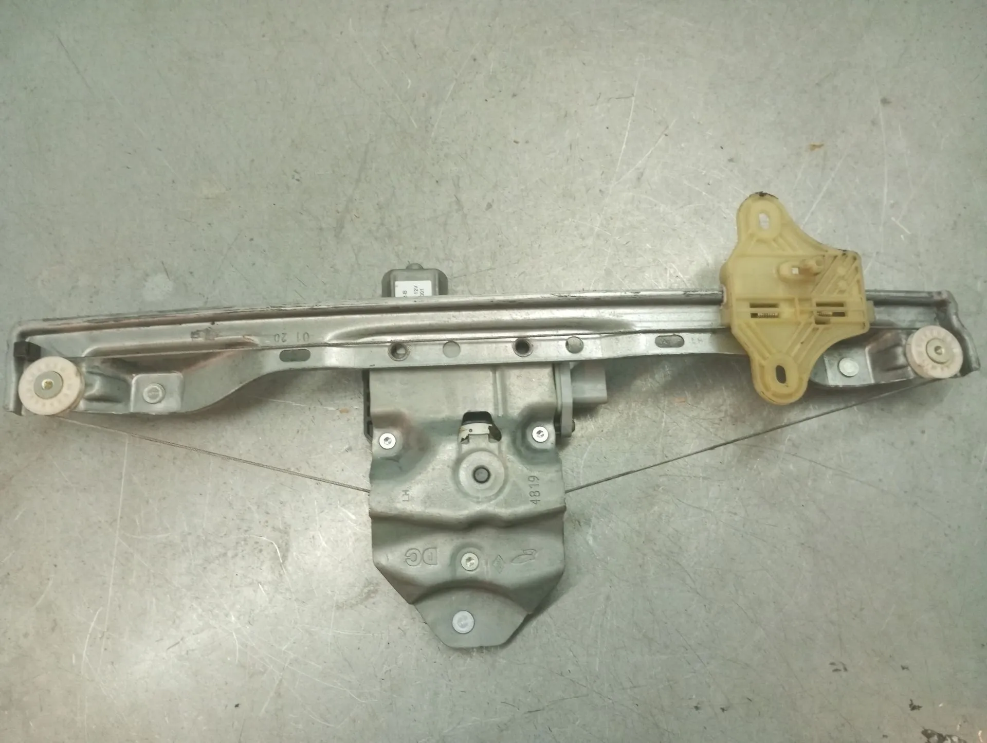 Lève-vitre avant gauche RENAULT Twingo III (BCM_) Imagem-1