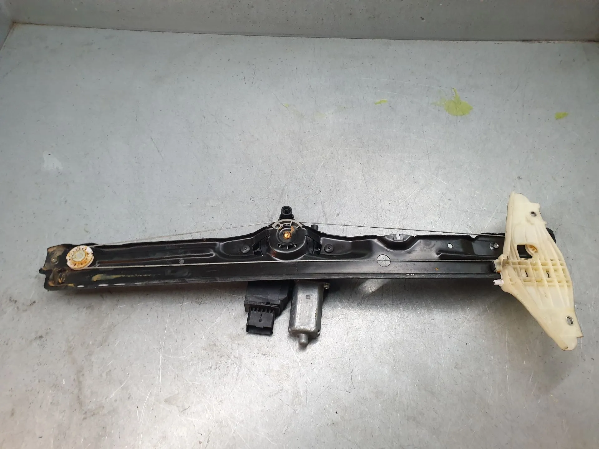 Lève-vitre avant gauche FIAT Scudo Van Imagem-1