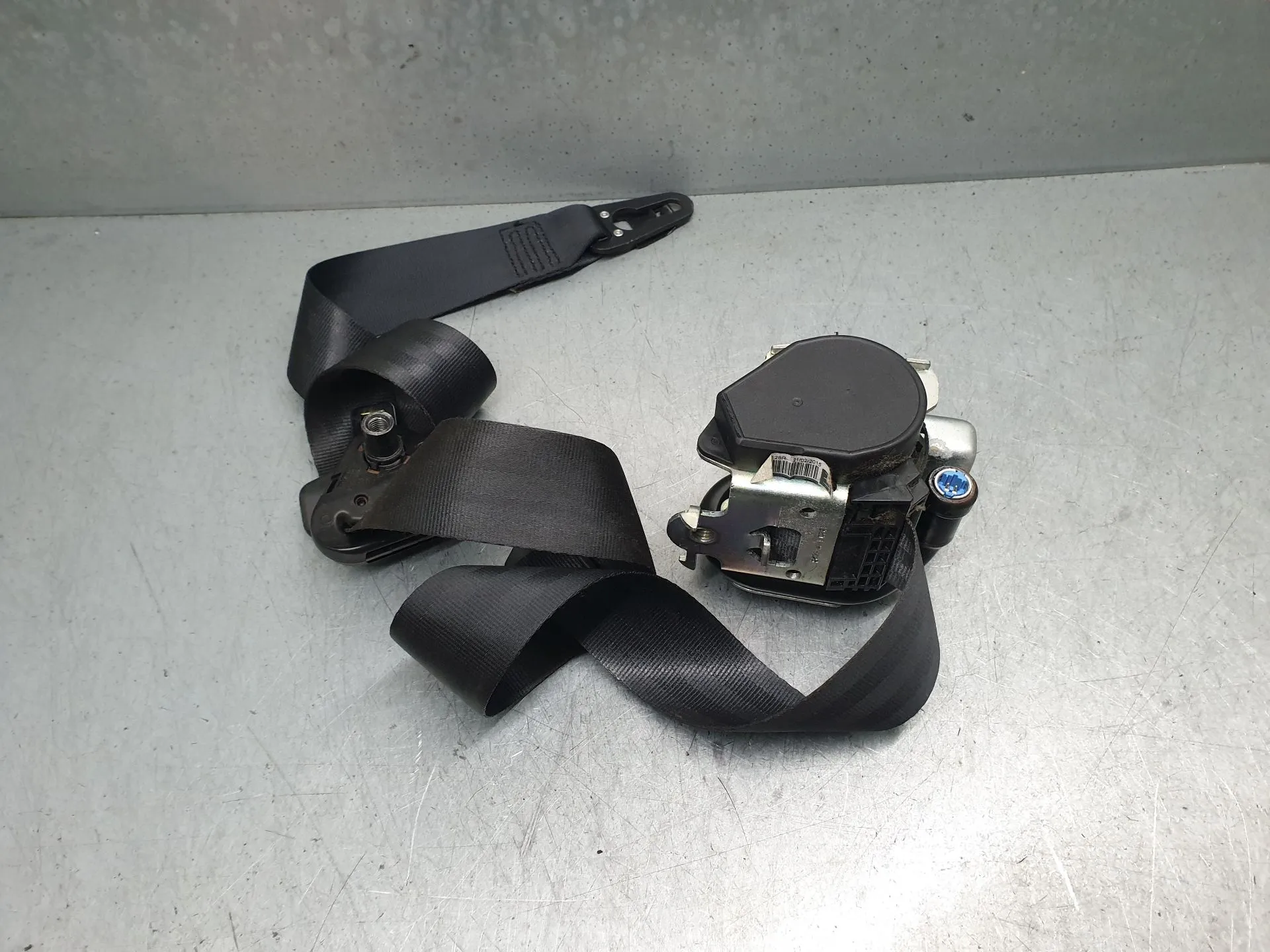 Cintura Pretensionatore anteriore sinistra RENAULT Clio IV (BH_) Imagem-1