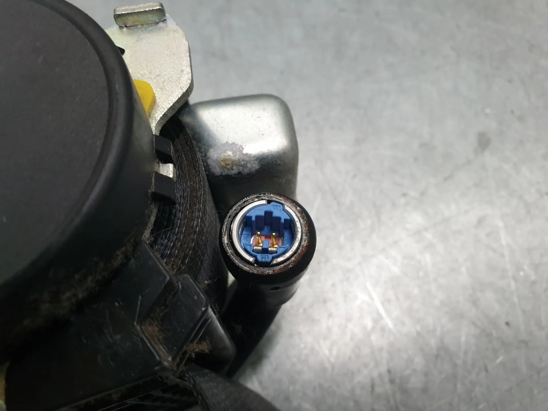 Cintura Pretensionatore anteriore sinistra RENAULT Clio IV (BH_) Imagem-2