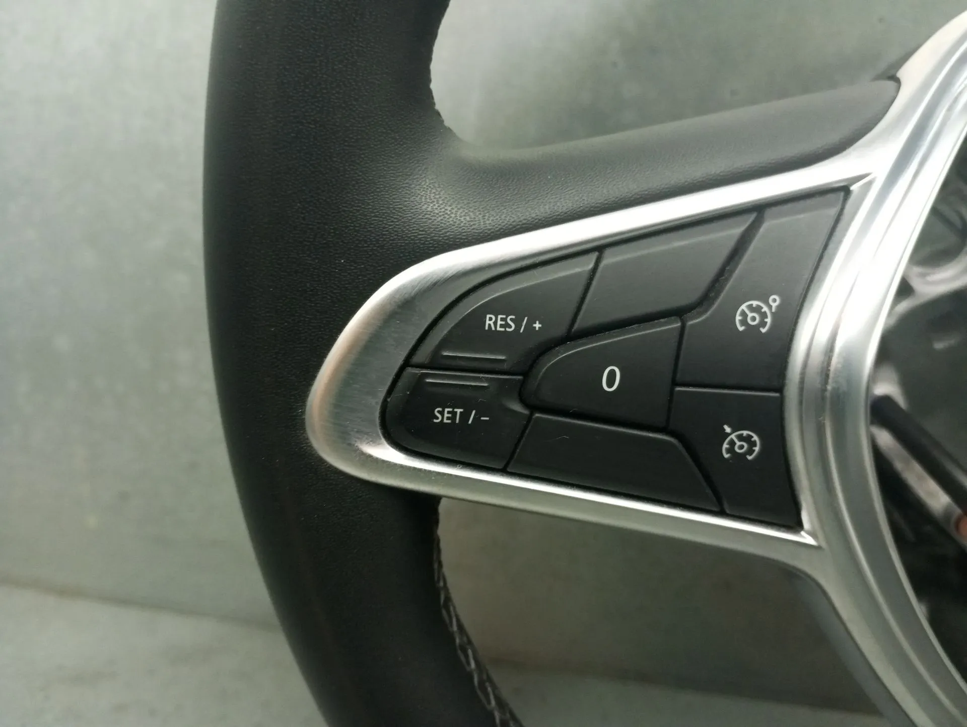 Volante RENAULT Clio V (BF_) Imagem-3