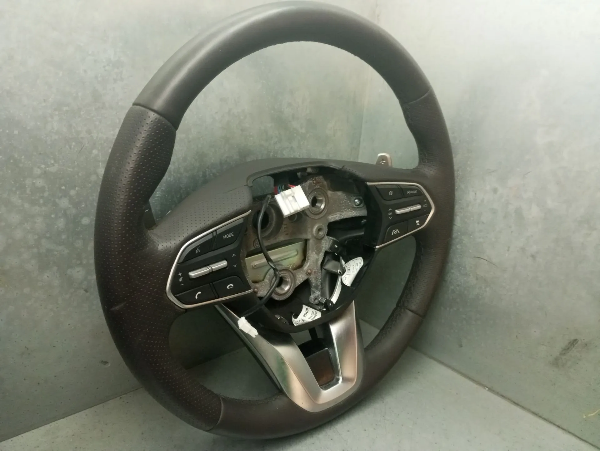 Volante HYUNDAI Santa Fé IV (TYM) Imagem-2