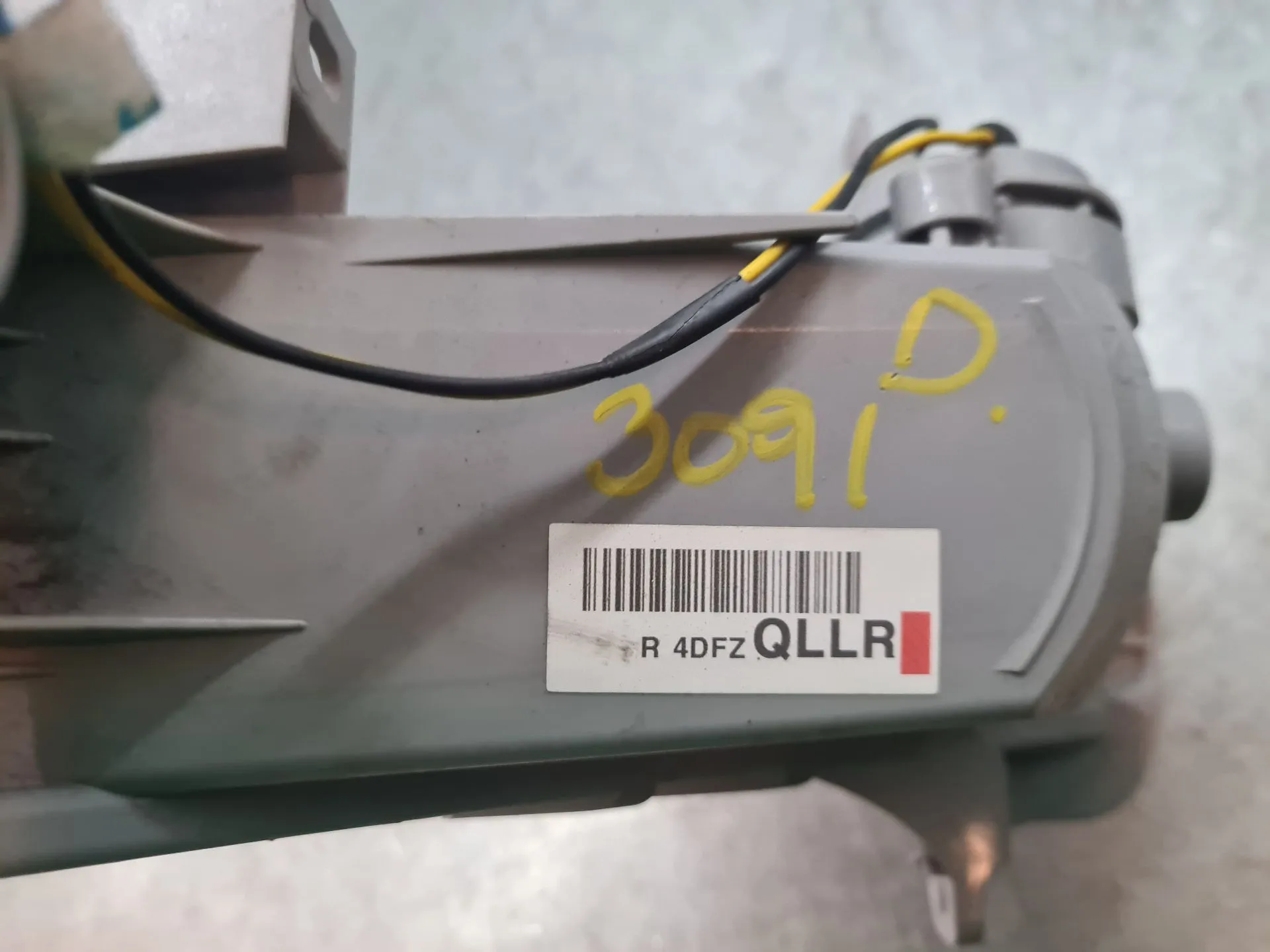 Freccia posteriore destra KIA Sportage (QL) Imagem-4