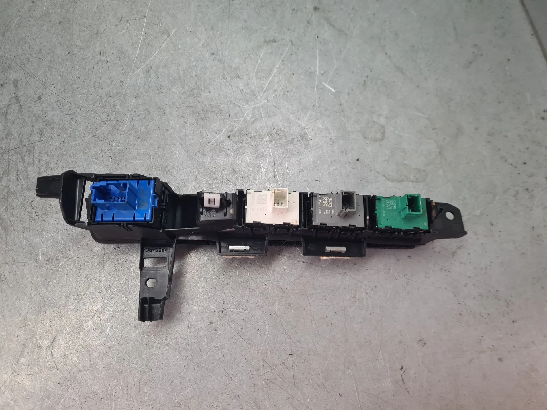 Comando / botão / interruptor multifunções DS DS7 Crossback (J_) Imagem-3