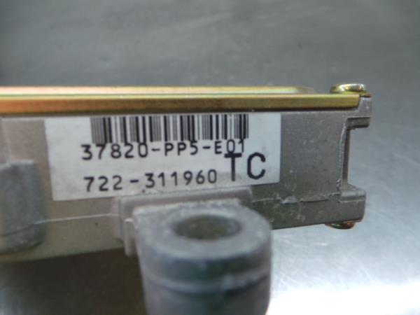 Centralita motor / ECU HONDA Accord IV Sedan (CB_) Imagem-3