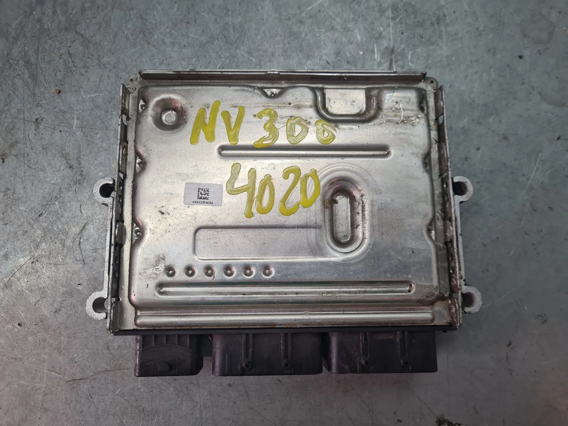 Centralina motor / ECU NISSAN NV300 Combi (X82) Imagem-1