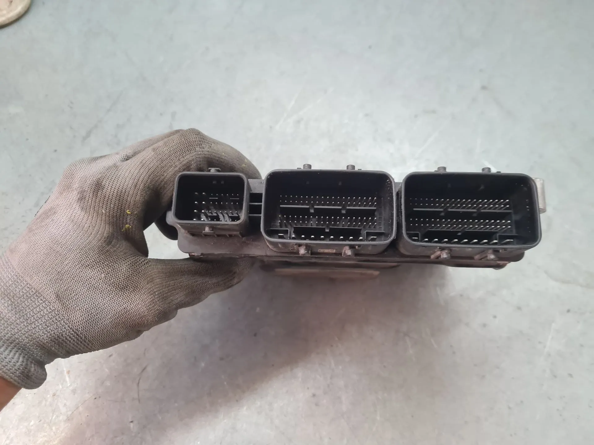 Centralina motor / ECU NISSAN NV300 Combi (X82) Imagem-2