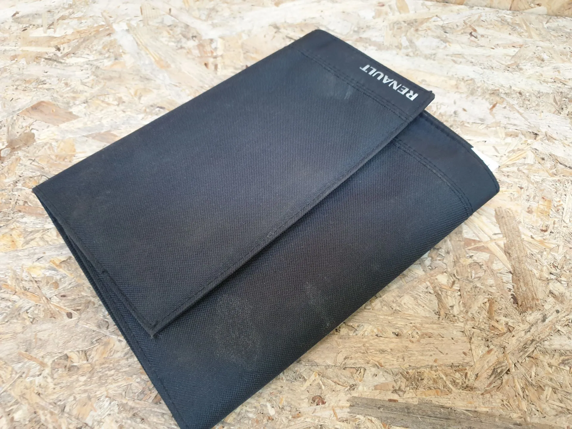 Bag with vehicle owner's manual RENAULT Clio IV (BH_)