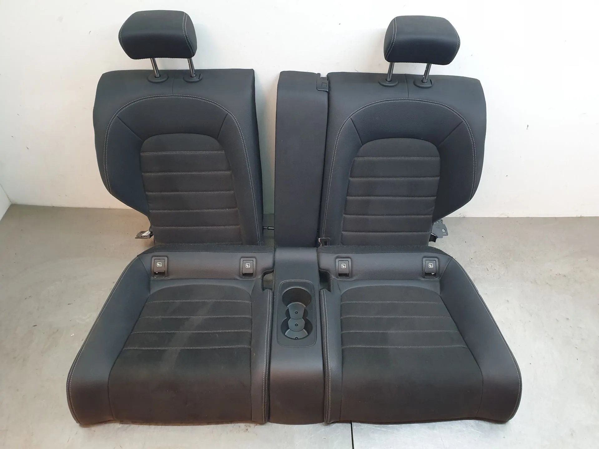 Banco trás MERCEDES-BENZ Classe C Coupé (C205)