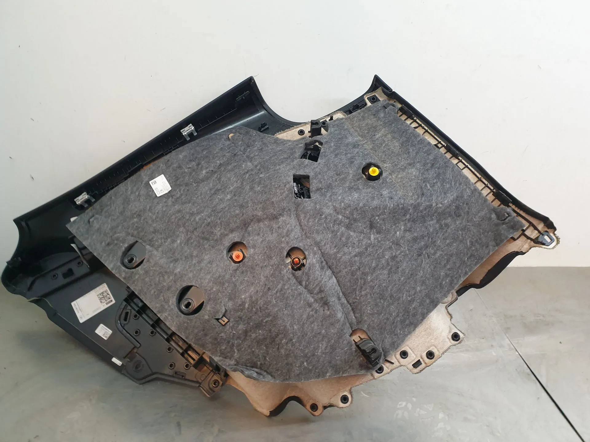 Rivestimento generico MERCEDES-BENZ Classe C Coupé (C205) Imagem-2