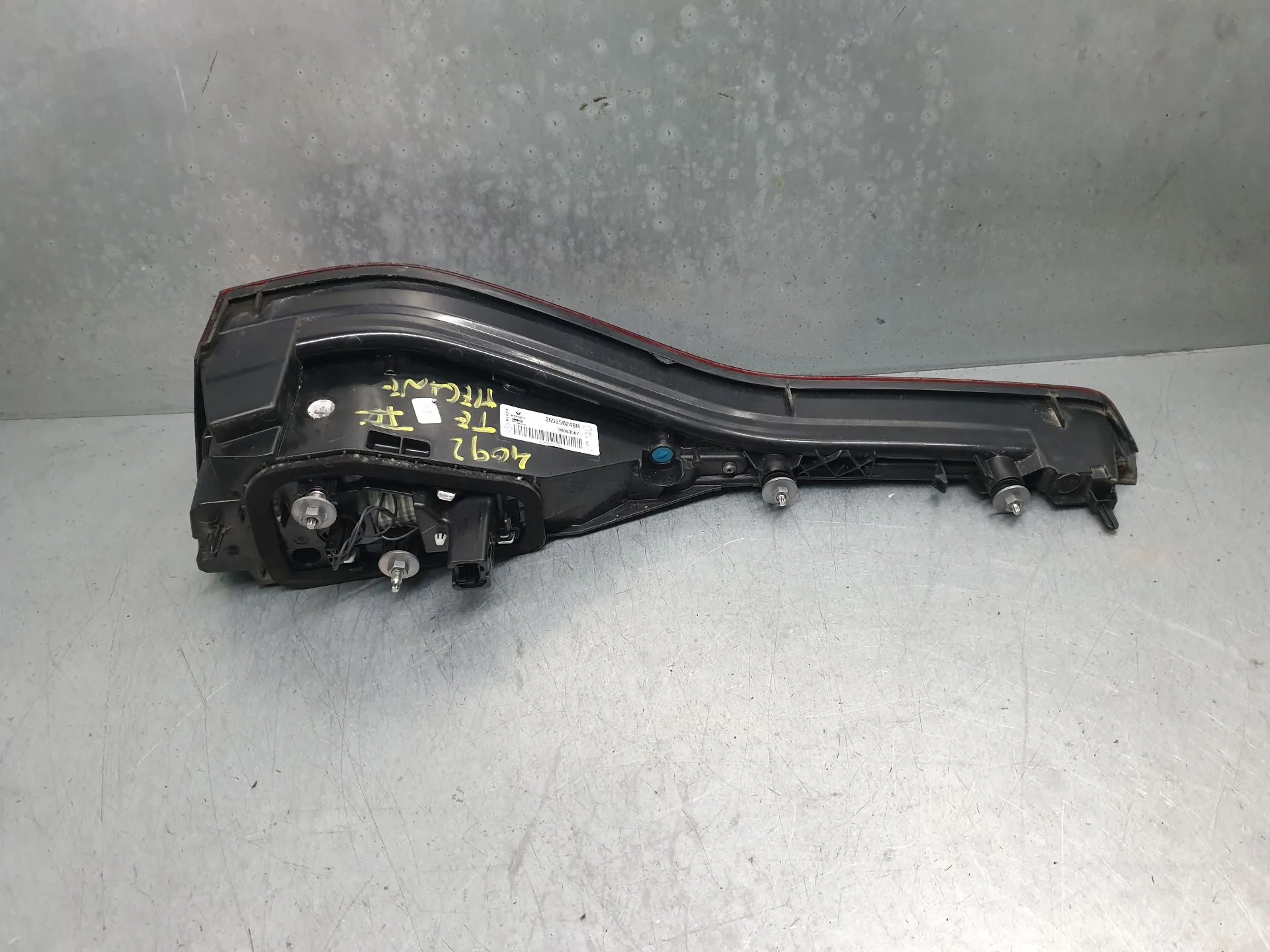 Feu de coffre Gauche RENAULT Megane IV (B9A/M_) Imagem-5