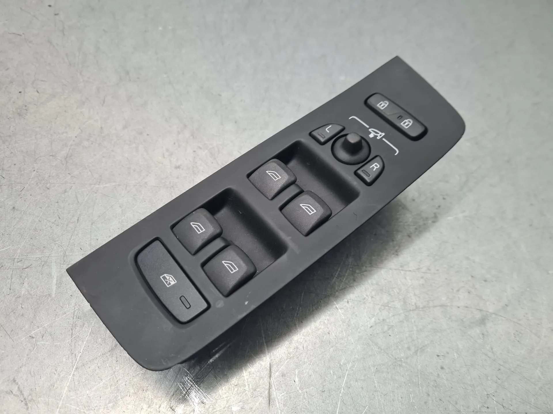 Left Front window control VOLVO V40 Hatchback