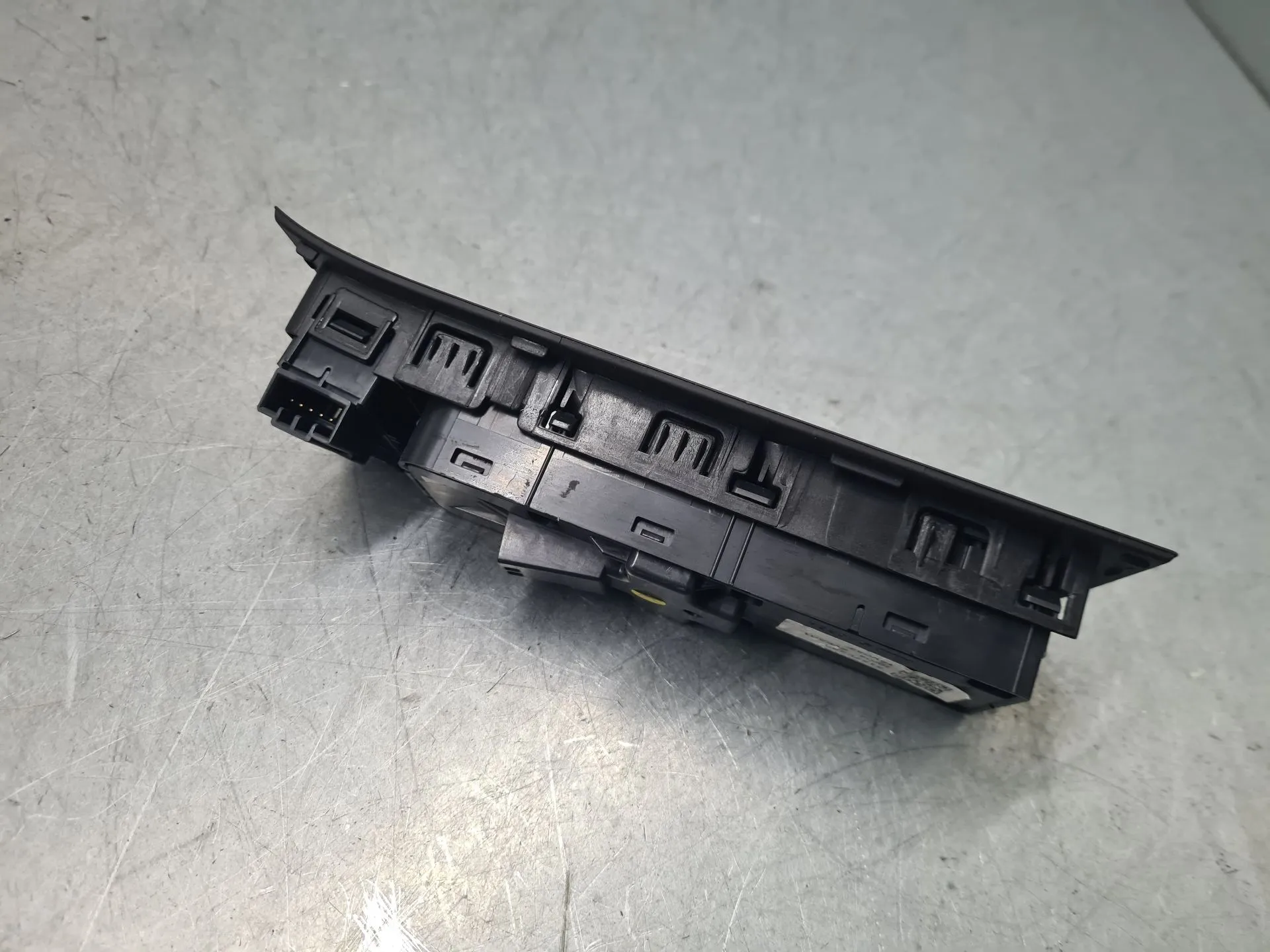 Left Front window control VOLVO V40 Hatchback Imagem-4