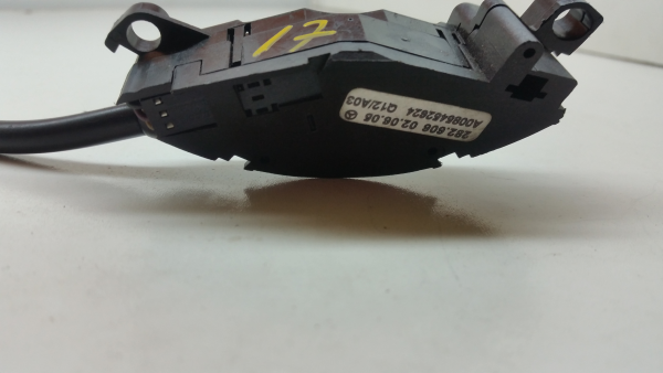Manete / interruptor cruise control MERCEDES-BENZ CLK (C209) Imagem-3