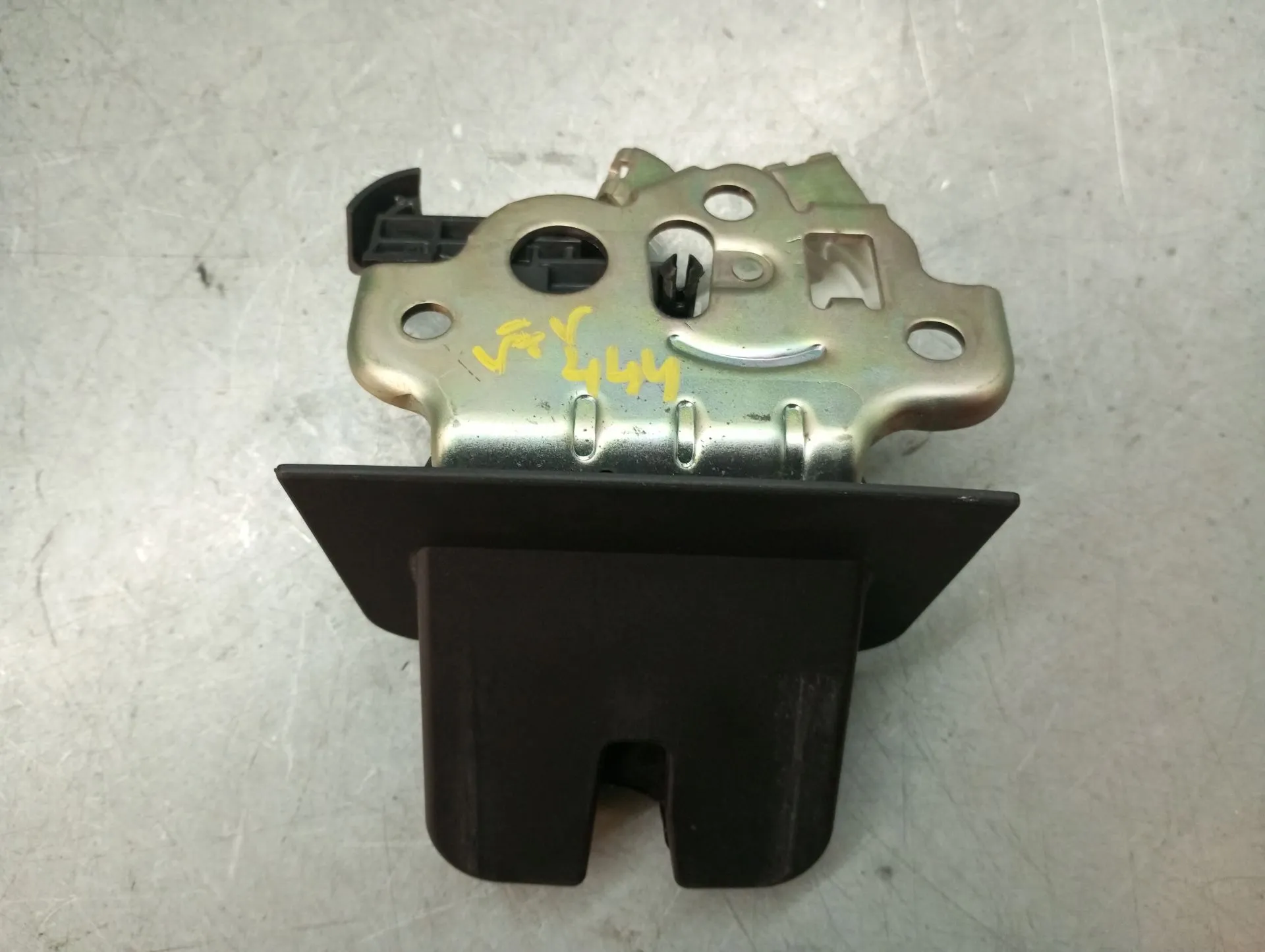 Lève-vitre électrique Avant Droit Pour AUDI A3 - Référence 8P0959801K, Occasion En Bon état