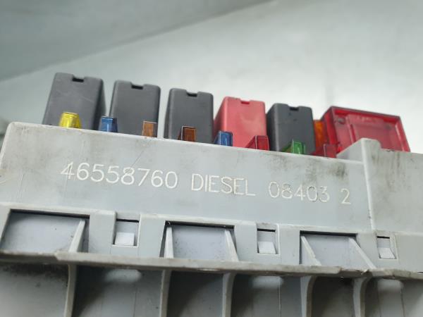 Caixa fusíveis / SAM / BSI ALFA ROMEO 147 (937_) Imagem-4