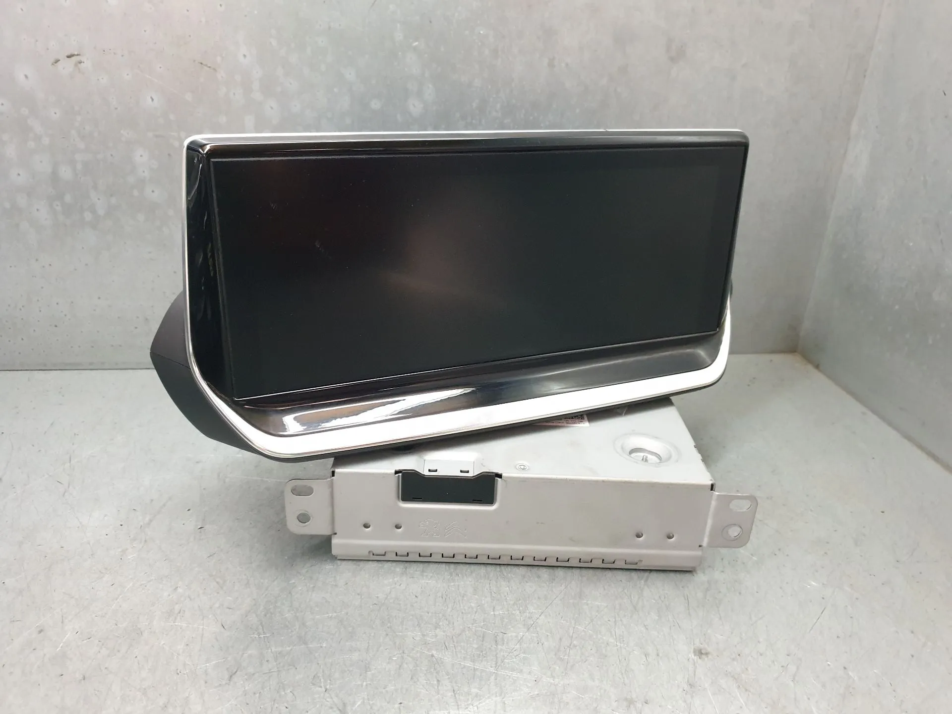 Kit Auto-rádio PEUGEOT 208 II