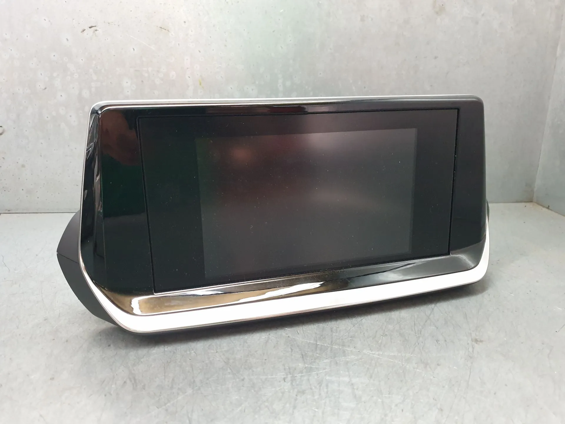 Kit Auto-rádio PEUGEOT 208 II Imagem-5