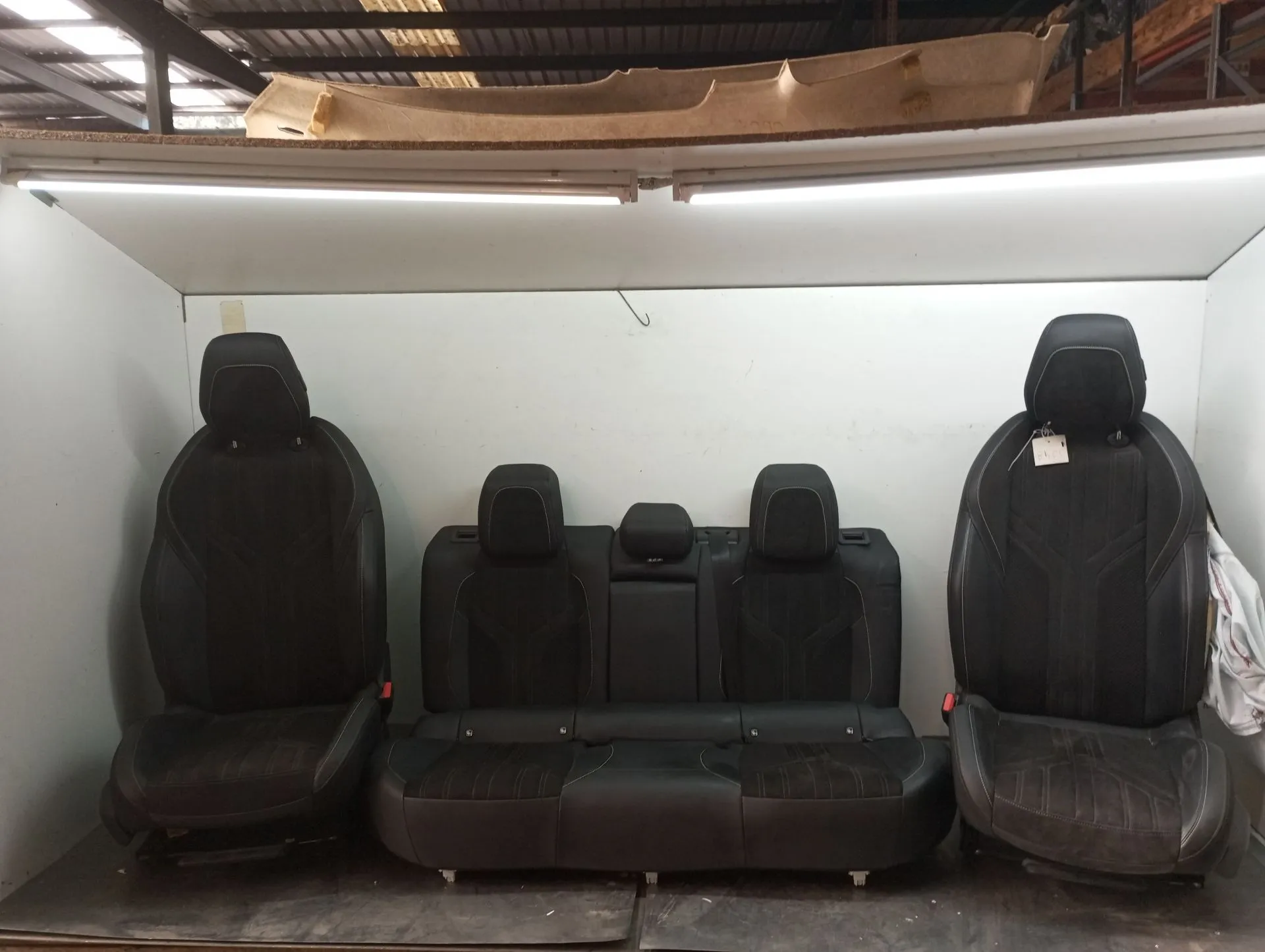 Conjunto de Bancos PEUGEOT 308 III Imagem-1