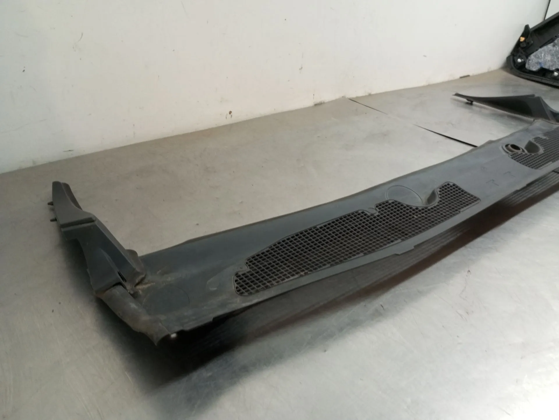 Copertura inferiore cruscotto RENAULT Megane III Grandtour (KZ0/1) Imagem-1