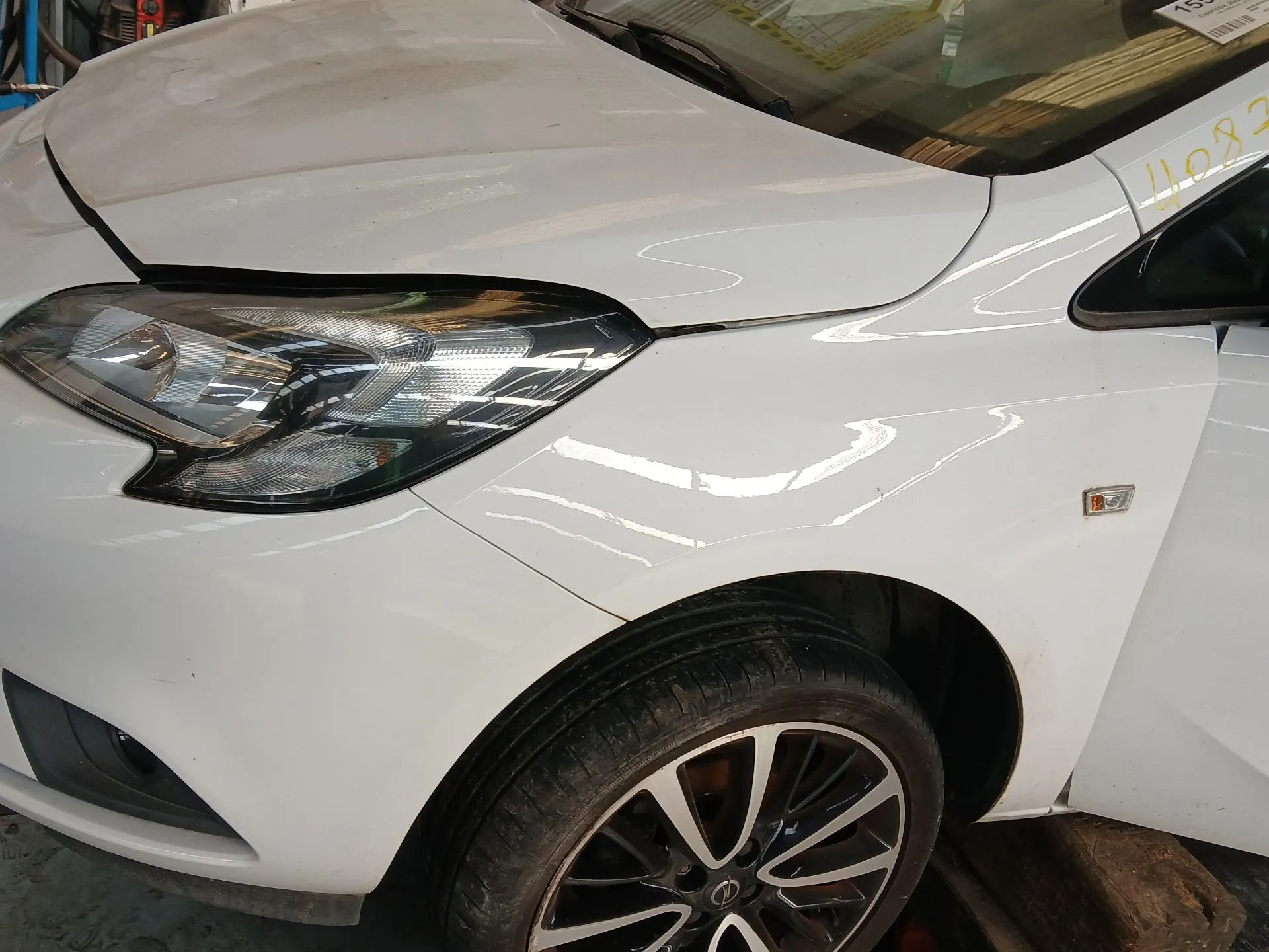 Frente Completa OPEL Corsa E Imagem-4