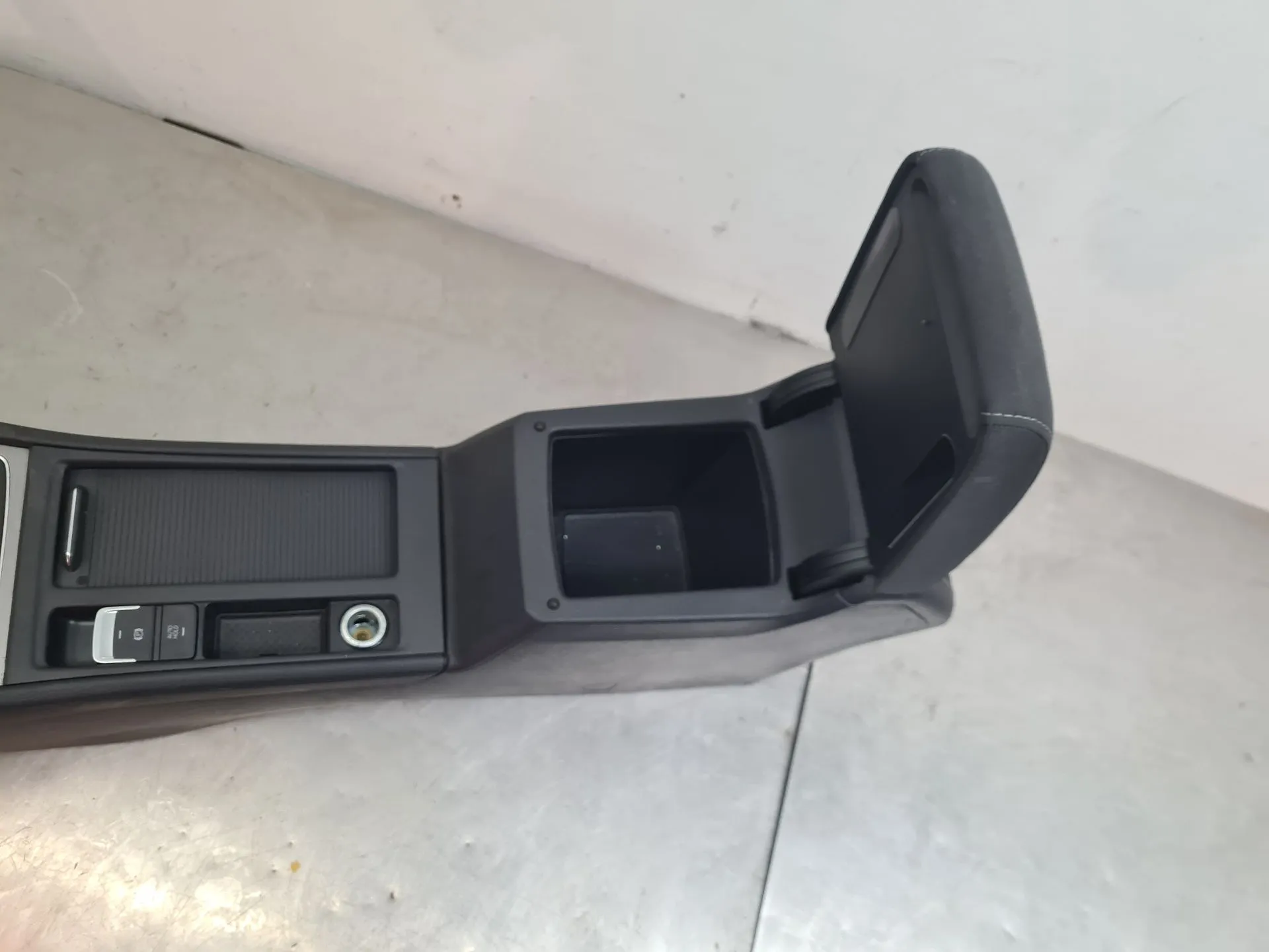 Bracciolo  VOLKSWAGEN Golf VII (5G1, BQ1, BE1, BE2) Imagem-4