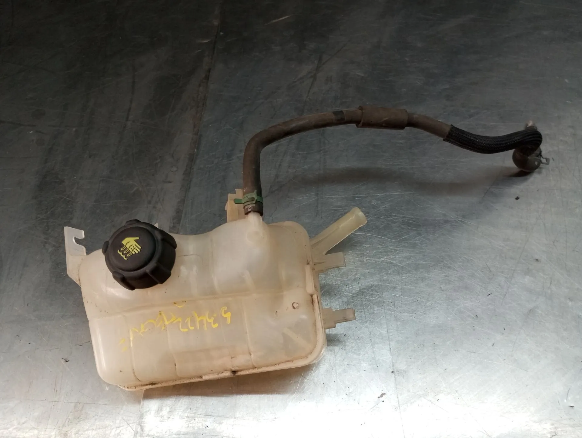 Depósito de expansión RENAULT Megane III Grandtour (KZ0/1)