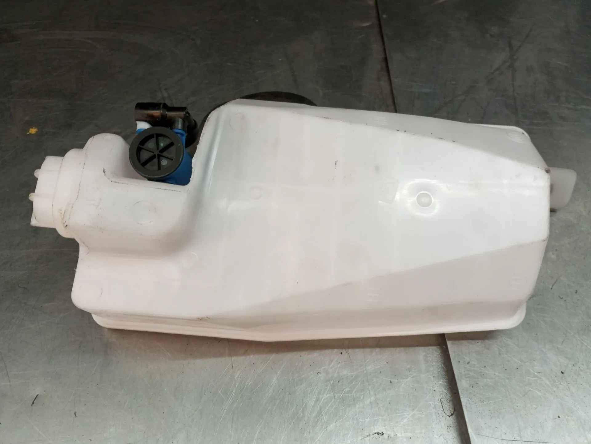 Vaschetta tergicristallo DACIA Sandero III Imagem-1