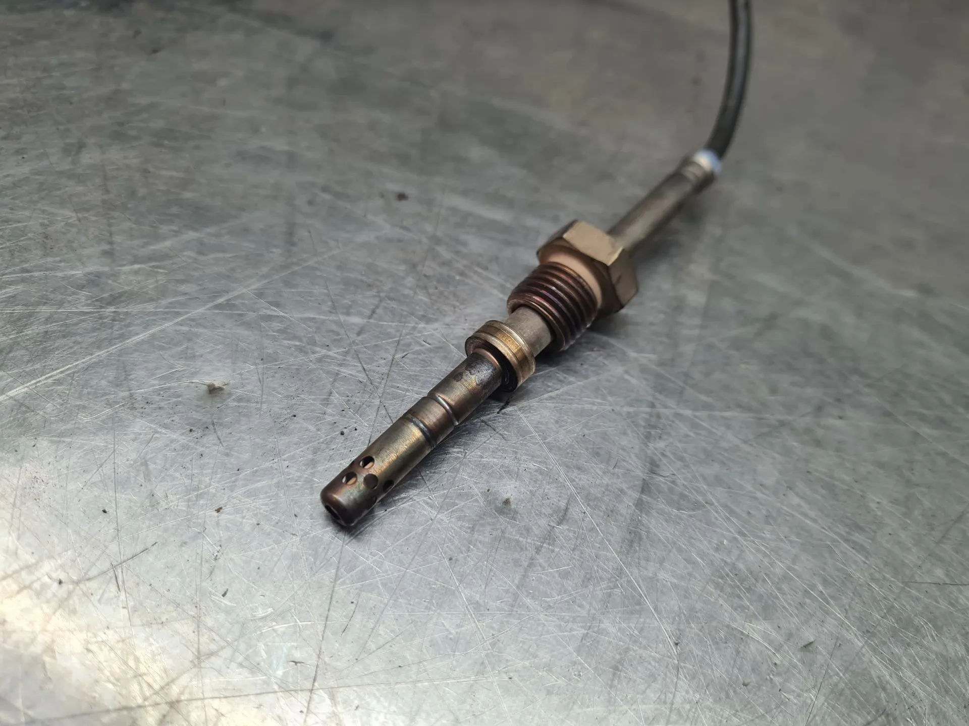 Sonda lambda VOLKSWAGEN Passat Variant (365) Imagem-1