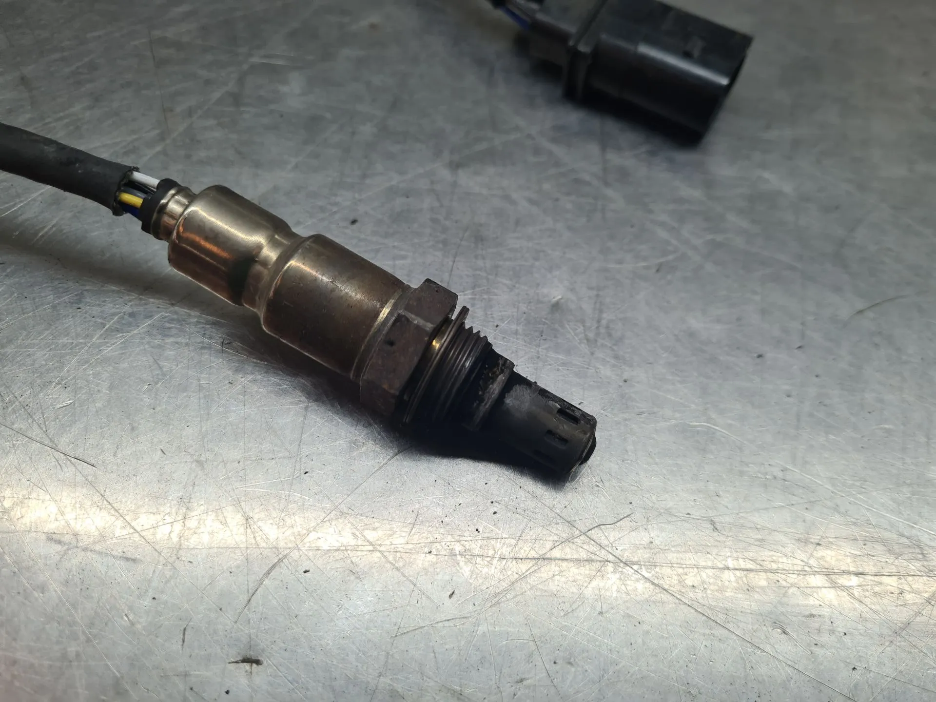 Sonda lambda VOLKSWAGEN Touran (5T) Imagem-1