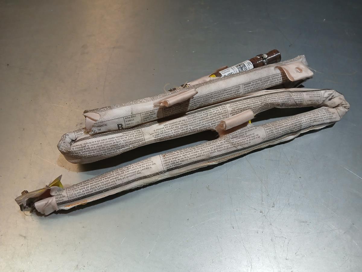 Right Curtain Airbag VOLKSWAGEN Scirocco (137, 138)