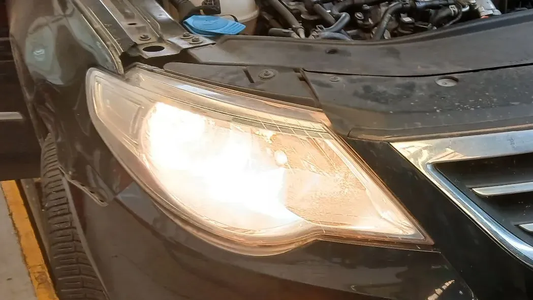 Phare avant Droit VOLKSWAGEN Passat CC (357) Imagem-5