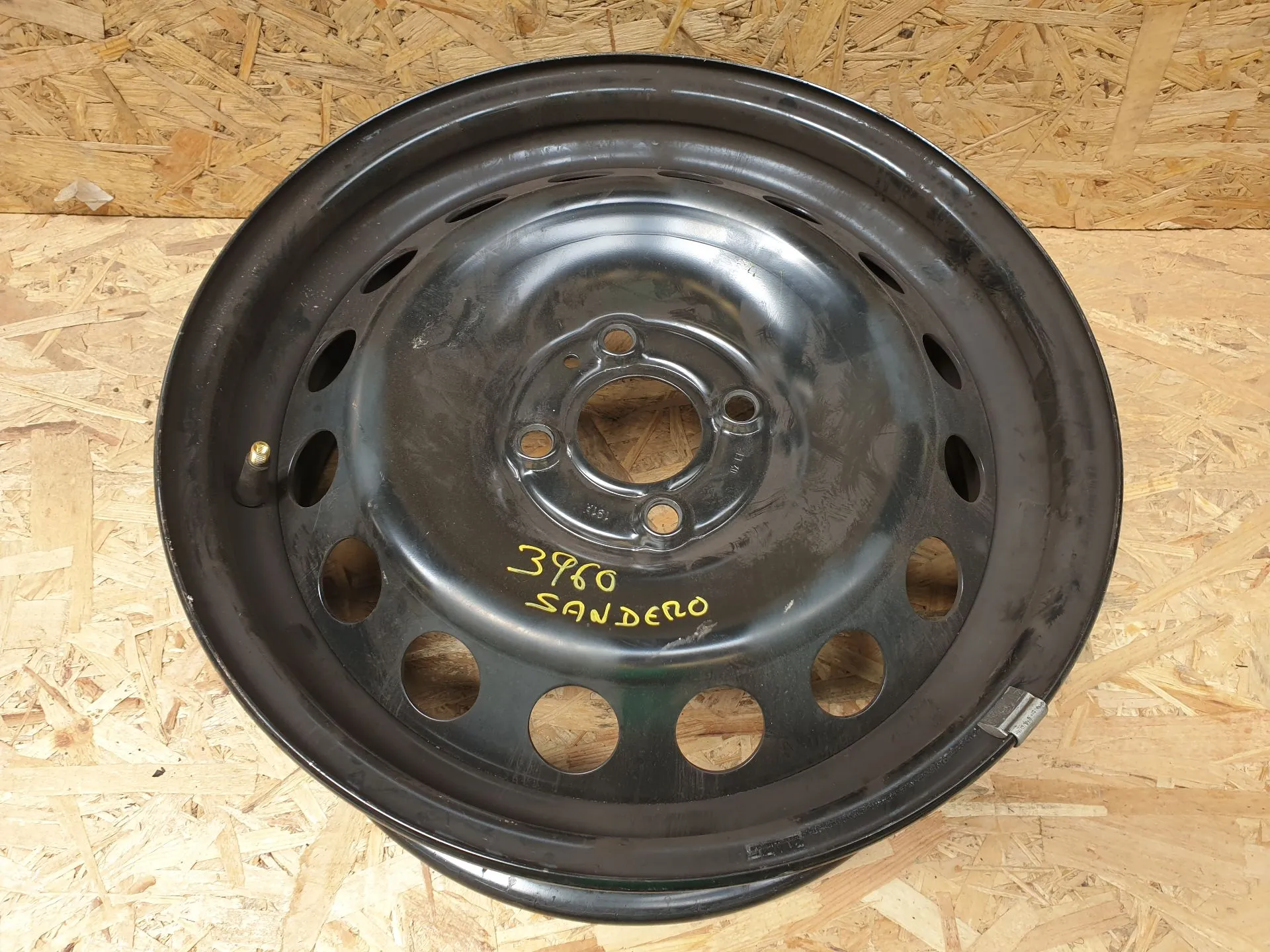 Cerchio Anteriore Destro DACIA Sandero II (5S_)