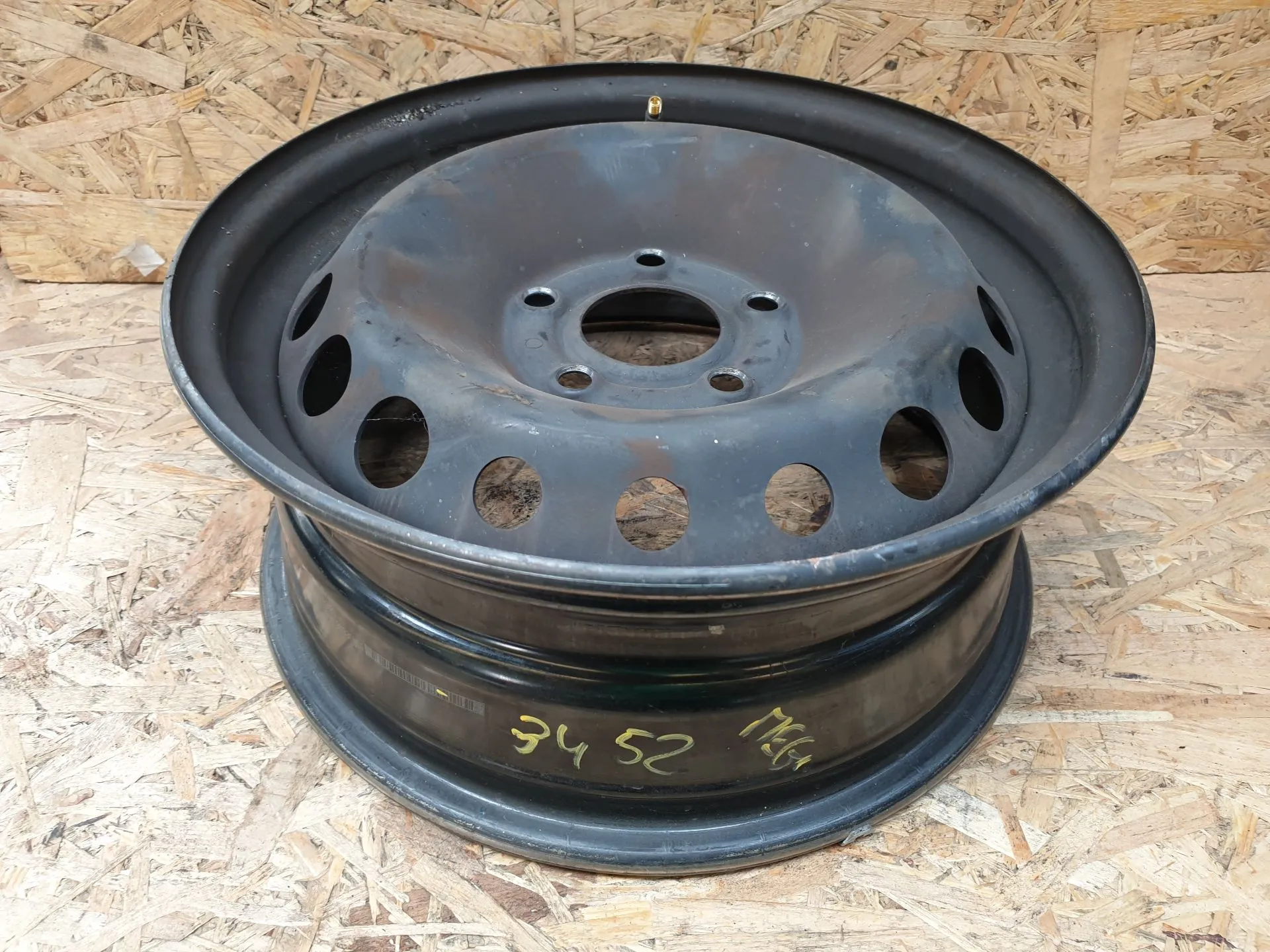 Left front Rim RENAULT Megane IV (B9A/M_)