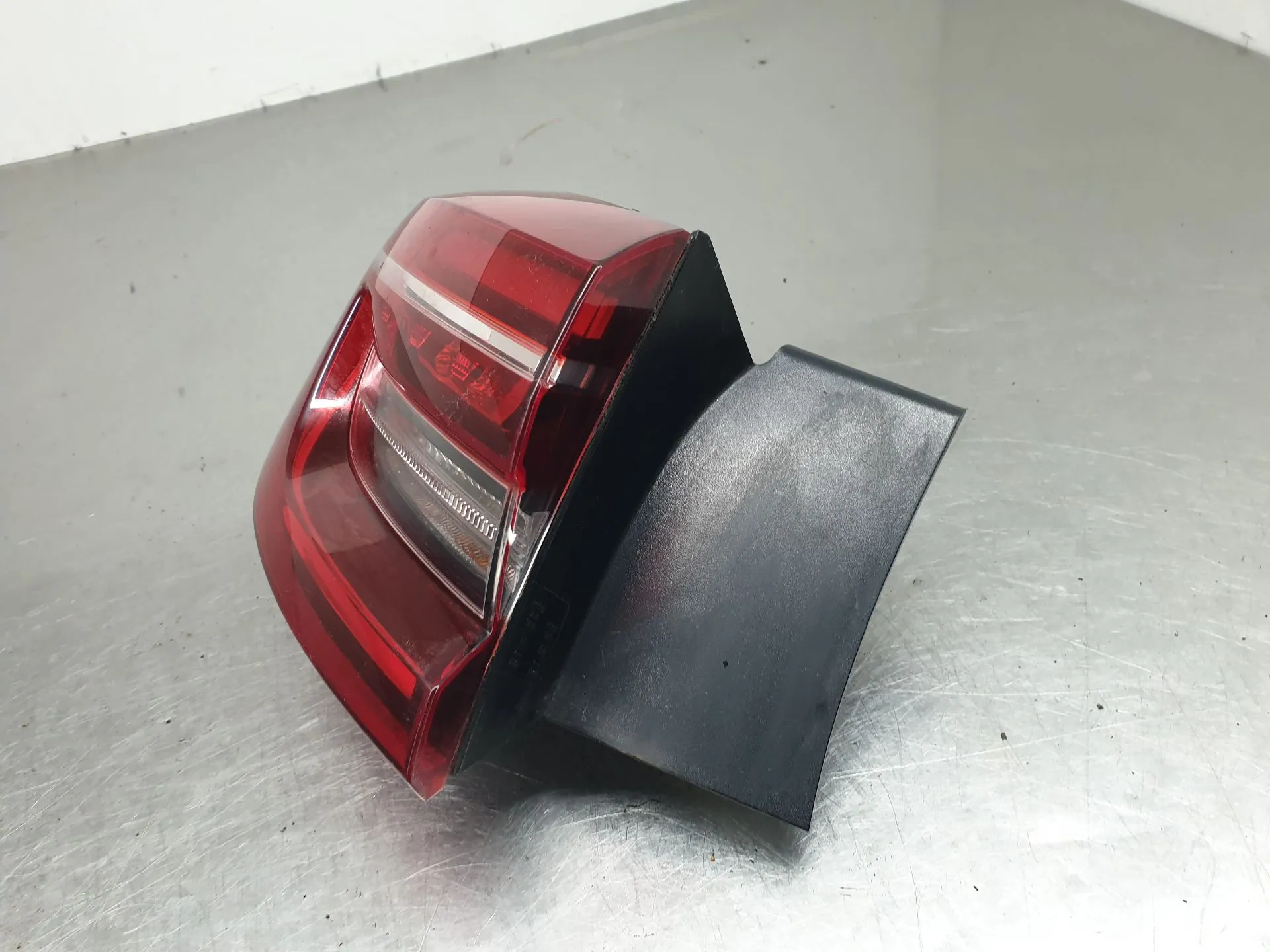 Feu arrière Gauche RENAULT Clio V (BF_) Imagem-3